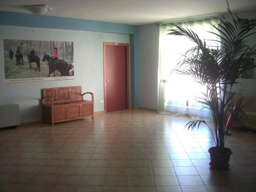 Hotel Menta E Rosmarino Monte SantʼAngelo Szoba fotó