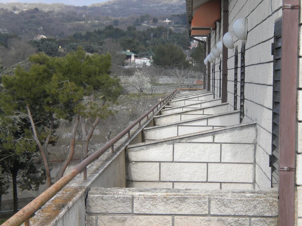 Hotel Menta E Rosmarino Monte SantʼAngelo Kültér fotó